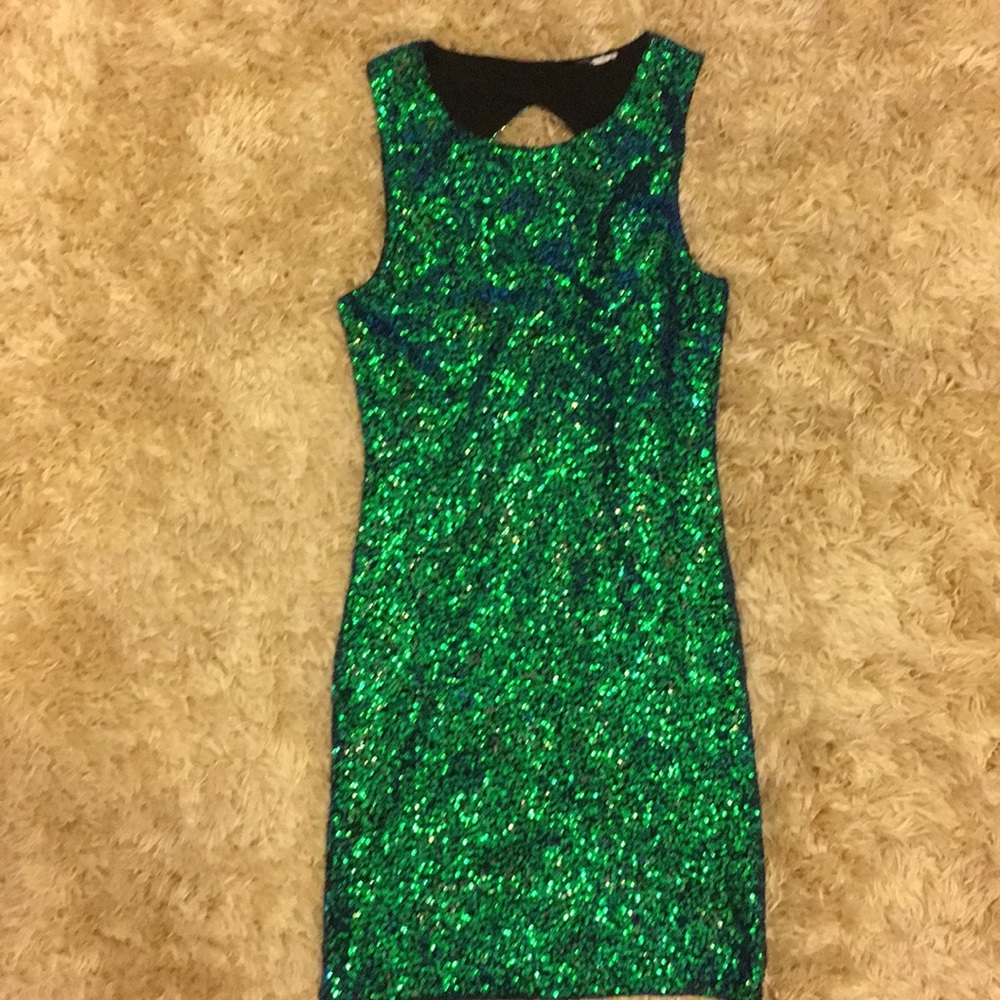 Green sequin mermaid dress
